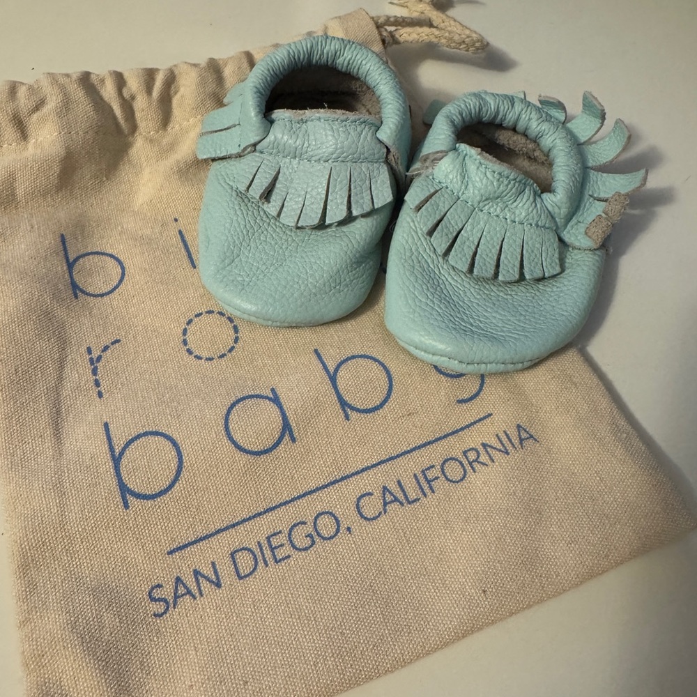 Sea Foam Green / Bird Rock Baby Moccasins / Size 3